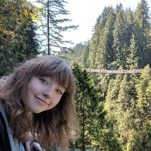 Meet your Posher, Emma